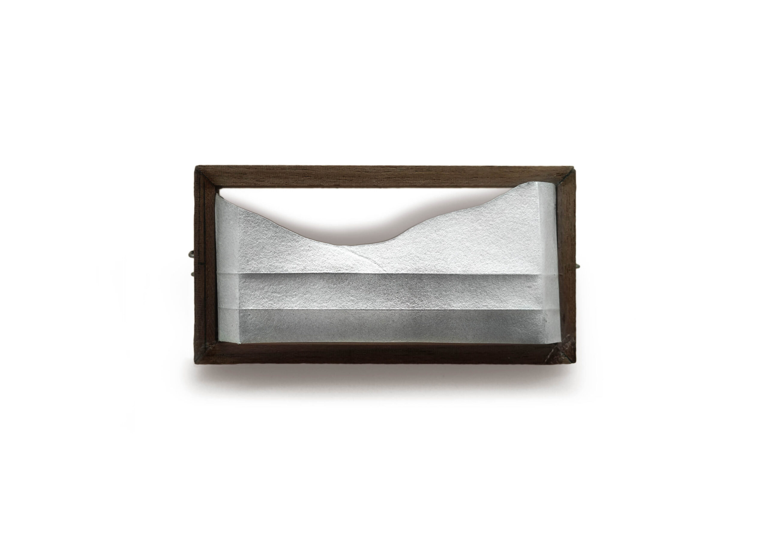 Where Jewelry Remembers: In Conversation with Youzhi Bi